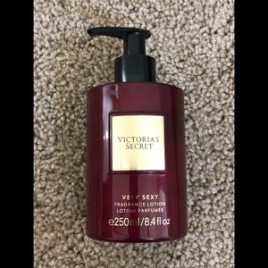 Victoria Secret Very Sexy Fragrance Lotion